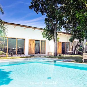 Family Room Garden View One-way Airport Departure Transfer